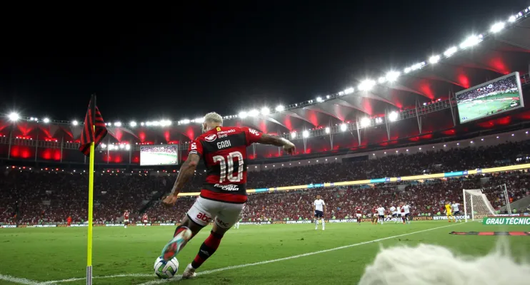 Eleição já agita clube e Flamengo se mobiliza contra 'fake news' no futebol