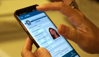 Eleitor tem um mês para regularizar o título de eleitor