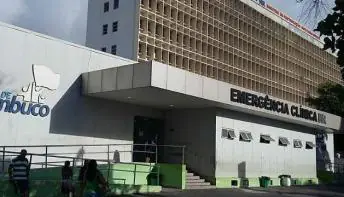 Eleitores de Lula e Bolsonaro trocam facadas no Recife