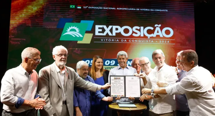 Em apoio à agricultura familiar, Governo do Estado entrega kits produtivos para 15 municípios da região de Vitória da Conquista