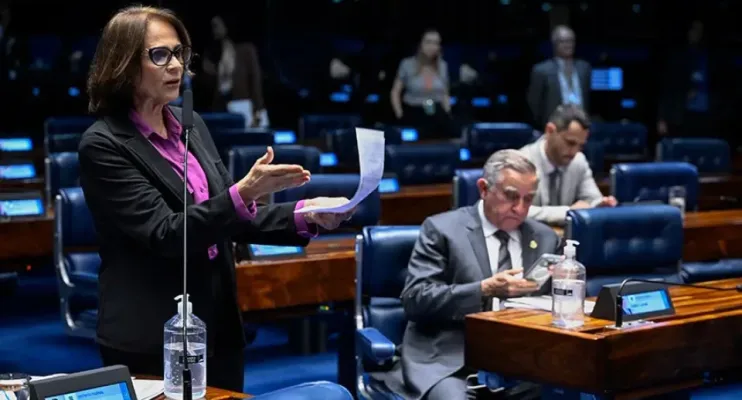 Em menos de 2 minutos, Senado aprova projeto que dificulta aborto legal em menores de 14 anos