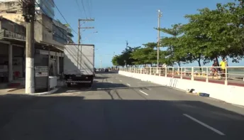 Empresário é baleado no peito durante tentativa de assalto na Praia de Itapuã, em Vila Velha, ES