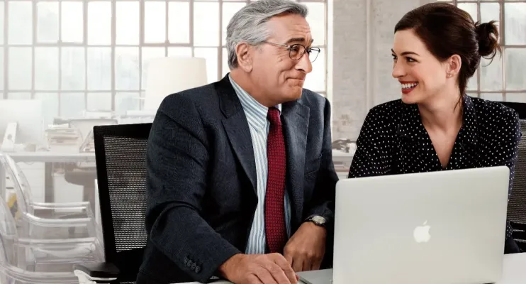 Empresas do ES aumentam demanda por estagiários 35+, 40+