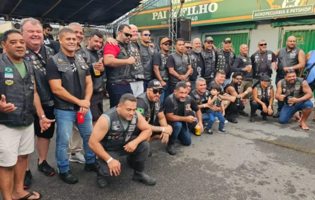 Encontro de motociclistas reúne público e movimenta Mucuri