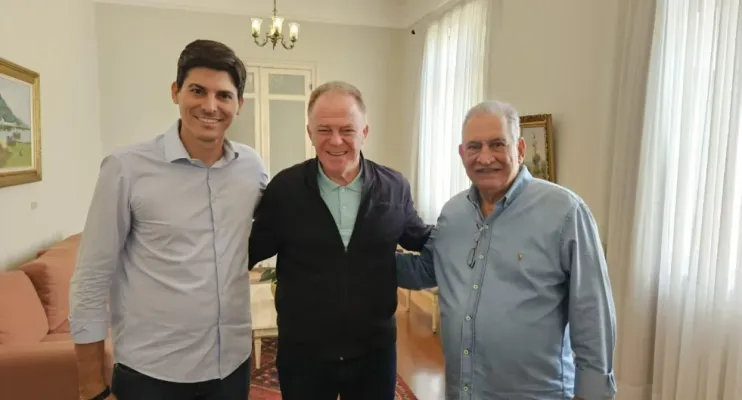 Enivaldo dos Anjos planeja renúncia  para concorrer ao Senado 