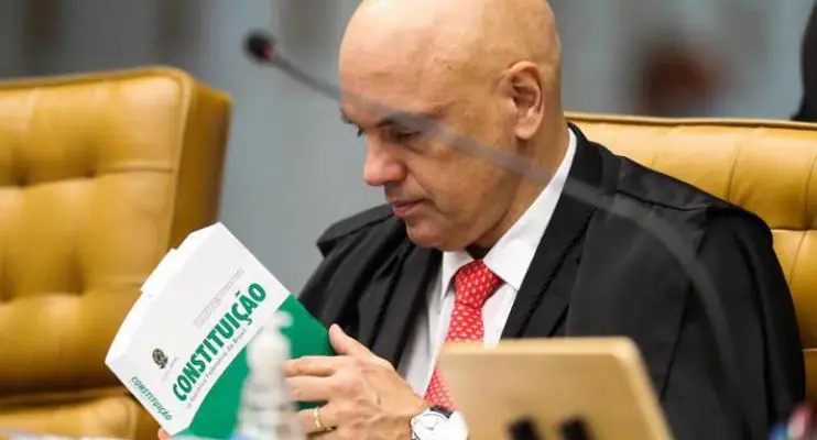 Entenda a decisão de Moraes que afastou Ibaneis, determinou centenas de prisões e proibiu protestos