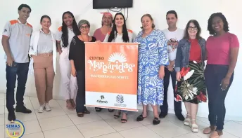Equipe da assistência social recebe profissionais do Centro Margaridas