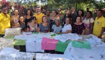 Equipe da Secretaria de Cultura e Turismo visita o grupo de Bordado Dona Fitinha