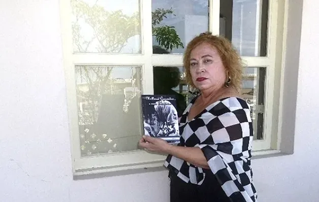 Escritora e pesquisadora Bárbara Pérez lança o livro ‘Mulheres capixabas e suas histórias’