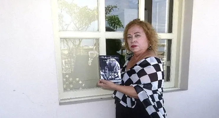 Escritora e pesquisadora Bárbara Pérez lança o livro ‘Mulheres capixabas e suas histórias’