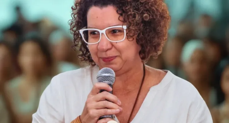Escritora Lilian Menenguci leva literatura infantil do Espírito Santo ao Circuito de Autores em Goiás