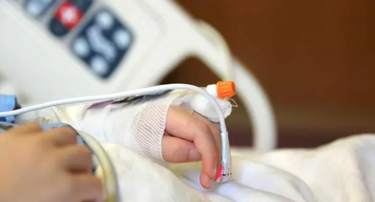 Espanha confirma as duas primeiras mortes por hepatite aguda infantil