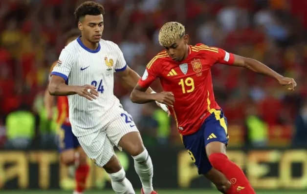 Espanha vence França por 5 a 4 em semifinal da Liga das Nações marcada por episódios racistas