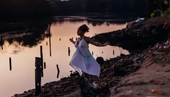 Espetáculo de dança ‘Escrita dos Invisíveis’ se inspira na ancestralidade dos povos negros