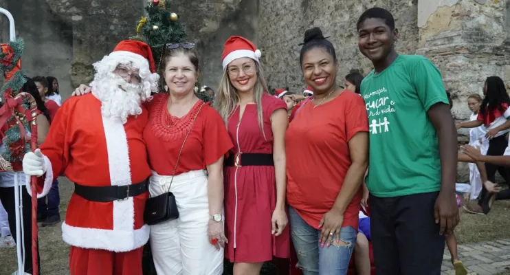 Espirito Natalino dão boas vindas em São Mateus, são mais de 500 vozes, de dez escolas da rede municipal