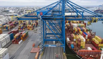 Espírito Santo cresce acima da média nacional com forte ampliação portuária e setor exportador em alta
