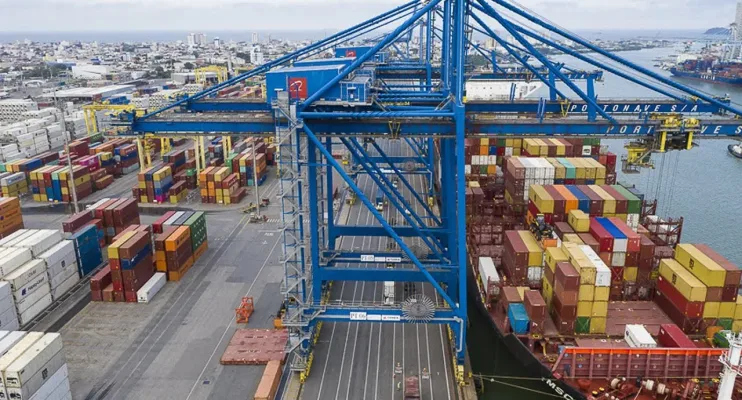 Espírito Santo cresce acima da média nacional com forte ampliação portuária e setor exportador em alta