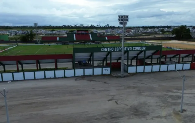 Estádio Conilon é alvo de vandalismo em Jaguaré