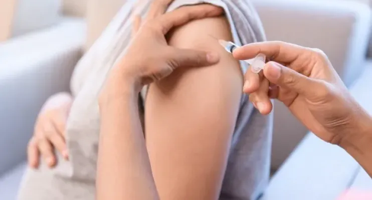 Estado inicia distribuição de doses da vacina Moderna