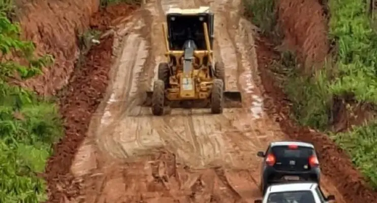 Estradas e buracos são recuperados pela Prefeitura de Montanha após intensa chuva na região