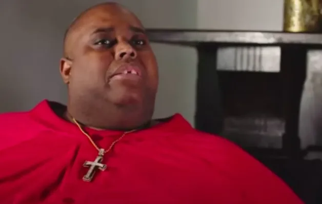 Estrela de reality show de obesidade morre de ataque cardíaco aos 49 anos