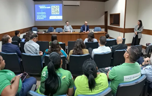 Evento na Assembleia Legislativa da Bahia debate importância do plástico para a economia circular