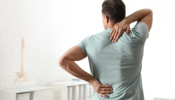 Evite problemas na coluna; 10 hábitos que fazem toda a diferença