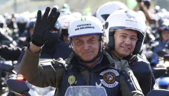 Ex-garupa de Bolsonaro, líder evangélico encontra Alckmin, flerta com Lula