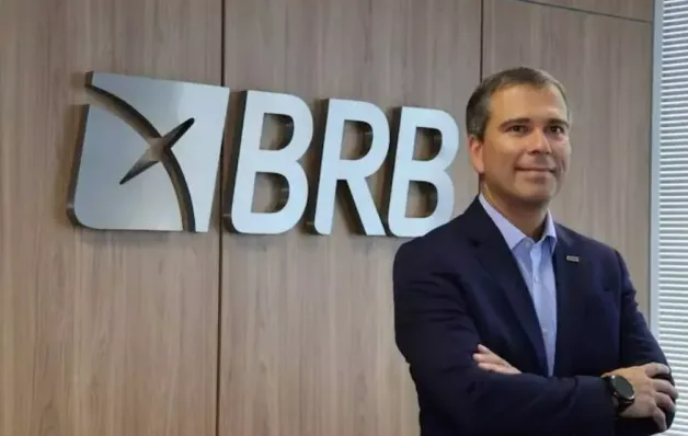 Ex-presidente do BRB é preso pela PF em operação sobre Banco Master