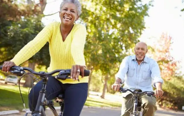 Exercícios físicos e dieta balanceada melhoram qualidade de vida dos idosos