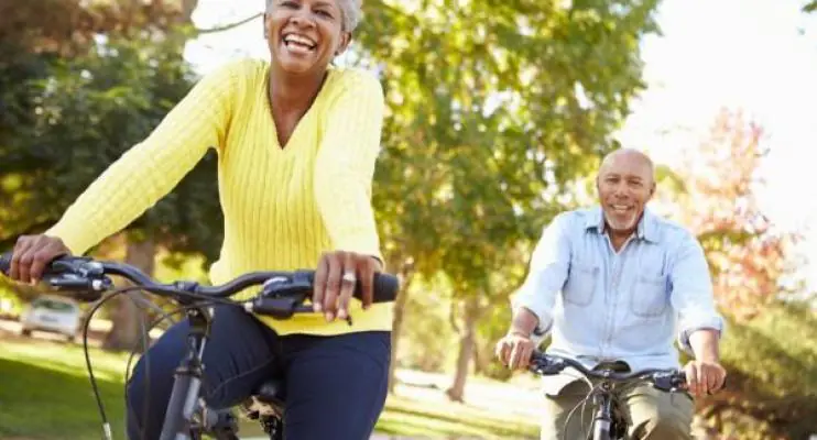 Exercícios físicos e dieta balanceada melhoram qualidade de vida dos idosos