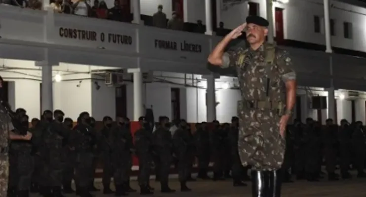 Exército monta operação para buscar nos EUA militar com mandado de prisão em aberto