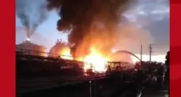 Explosão causa incêndio de grande proporção em fábrica da Braskem na Bahia