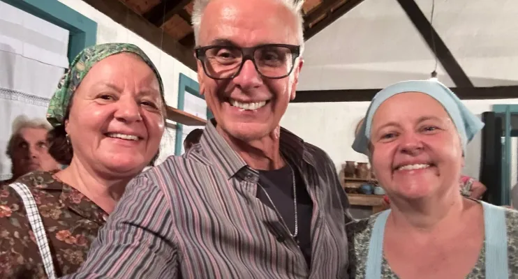 Exposição imersiva da Casa Nostra tem curadoria do artista Ronaldo Barbosa