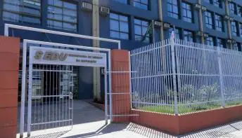 Sedu repassa mais de R$ 5 milhões para Conselhos de Escolas adquirirem absorventes para alunas