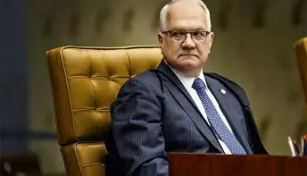 Fachin vota, e STF tem placar de 3 a 0 para tornar réus 100 denunciados por atos golpistas de 8 de janeiro