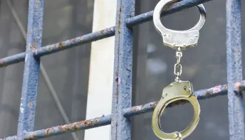 Falsa psicóloga que atendia crianças com autismo é condenada a quase 40 anos de prisão