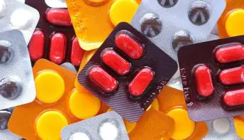 Farmacêuticos apontam falta de remédios nas redes pública e privada