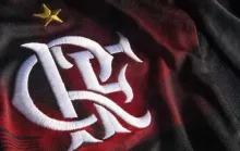 Flamengo anuncia a contratação do atacante Anthony Valencia