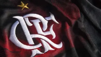Flamengo anuncia a contratação do atacante Anthony Valencia