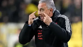 Flamengo anuncia saída de técnico Tite após vitória contra Athletico