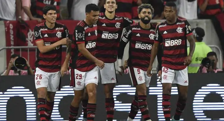 Flamengo massacra Tolima de 7x1 e pega o Corinthians na Libertadores
