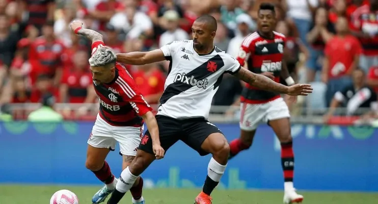 Flamengo vence o Vasco no primeiro clássico com Tite e fica a 9 pontos do Bota