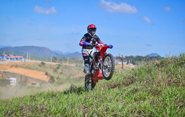 Flavinho Volpi vence etapa do Capixaba de Enduro em São Gabriel da Palha