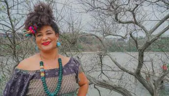 Fotografa capixaba abre exposição virtual com mulheres negras