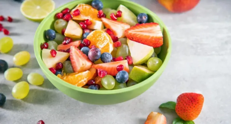 Frutas ricas em proteína que ajudam no ganho muscular e na recuperação pós-treino