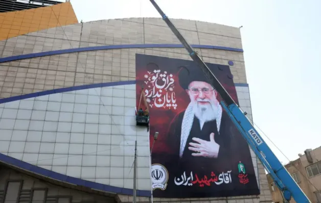Funeral de Khamenei começa hoje em Teerã e prolonga-se por seis dias