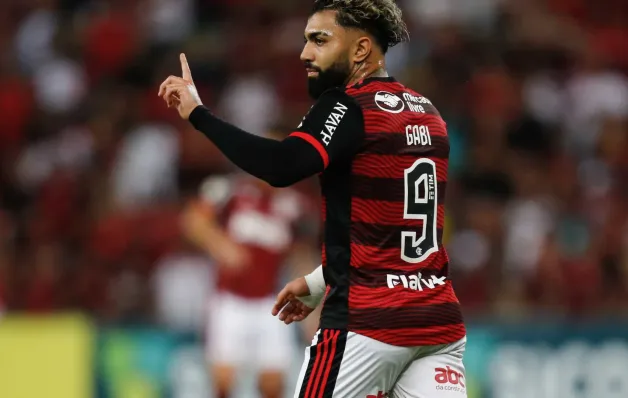 Gabigol crava que fica no Flamengo até dezembro e pede fim de 'mentiras'