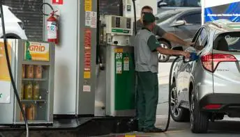 Gasolina e diesel da Petrobras ficam mais baratos para distribuidoras a partir de hoje