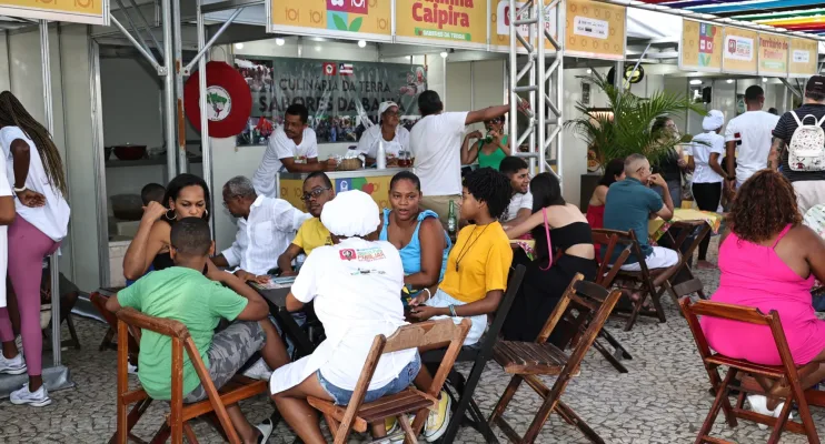 Gastronomia diversificada e sabores regionais são destaque na 15ª Feira Baiana da Agricultura Familiar
